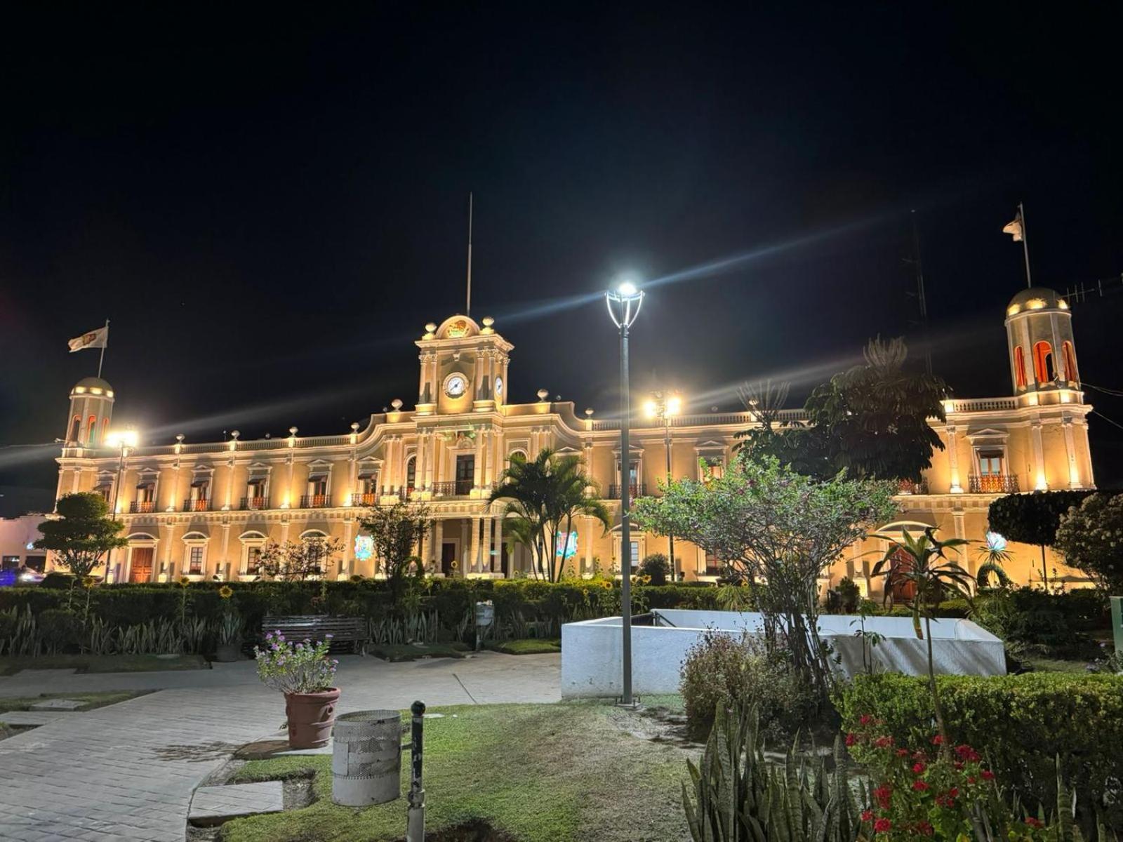 Hotel El Mexicano Tepic Centro Екстер'єр фото