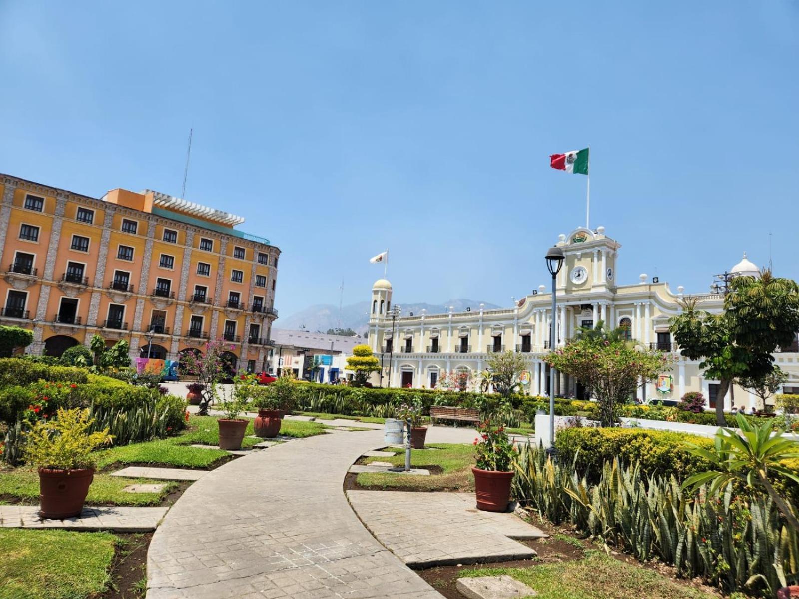 Hotel El Mexicano Tepic Centro Екстер'єр фото